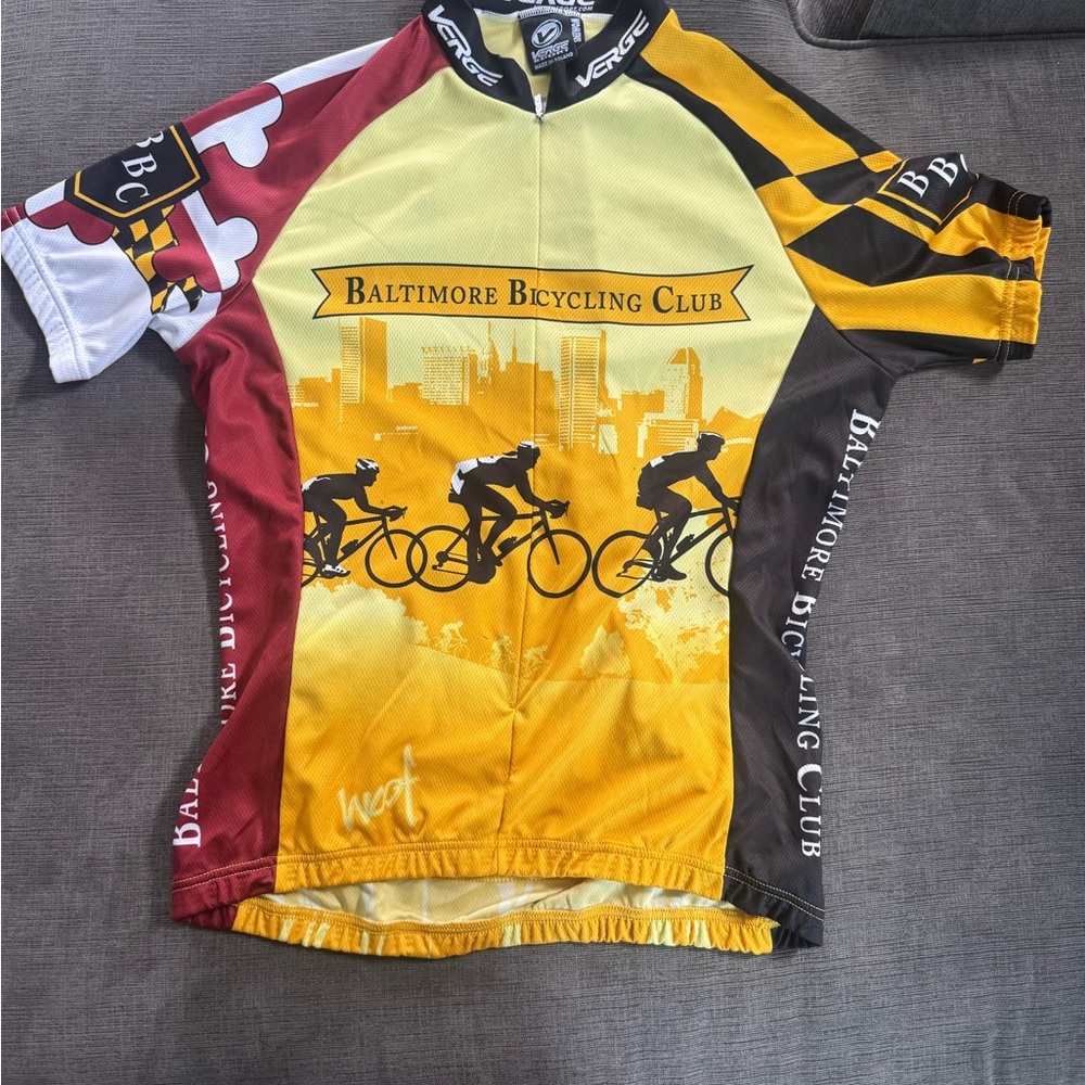 6 Women’s Bike Shirts